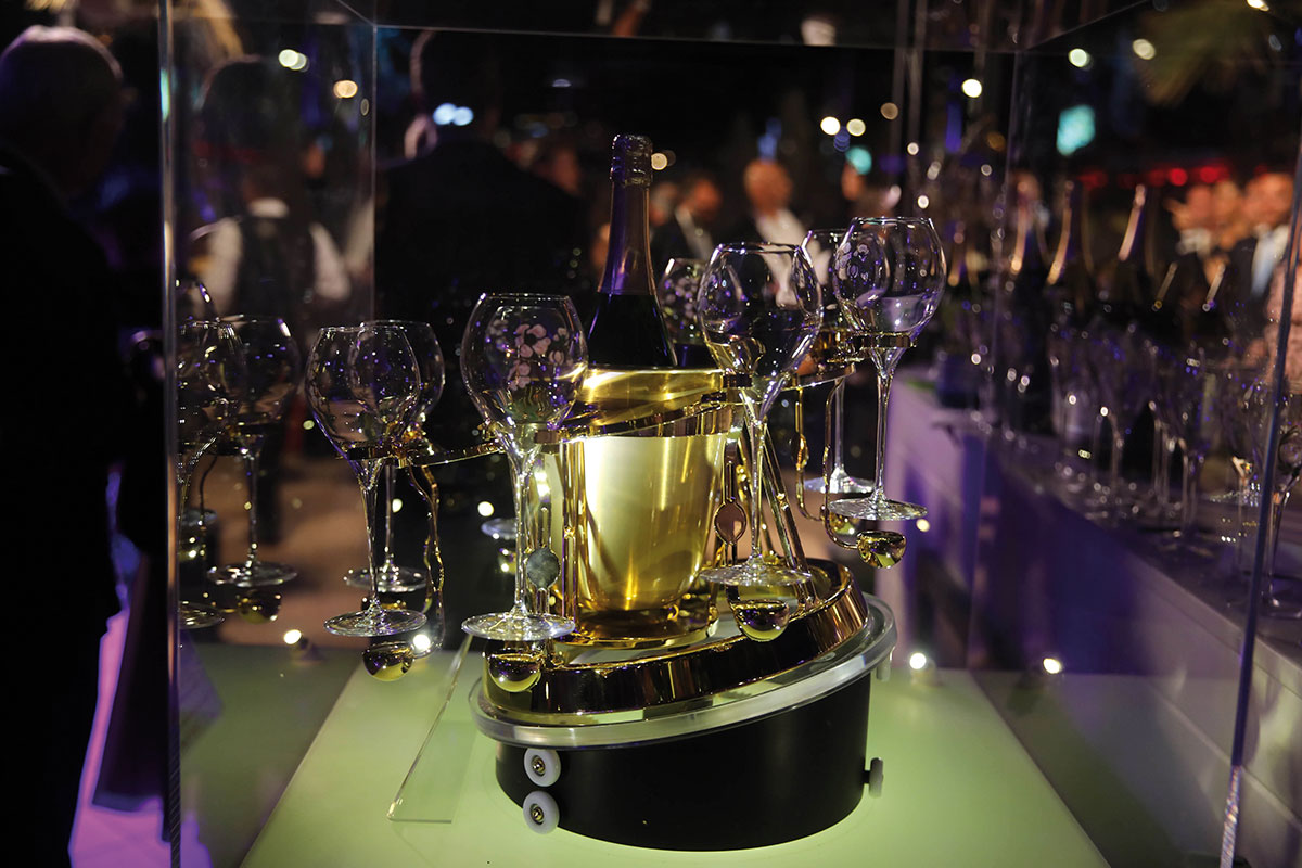 0J3A9970-ambiance-world-yachts-trophies-2019